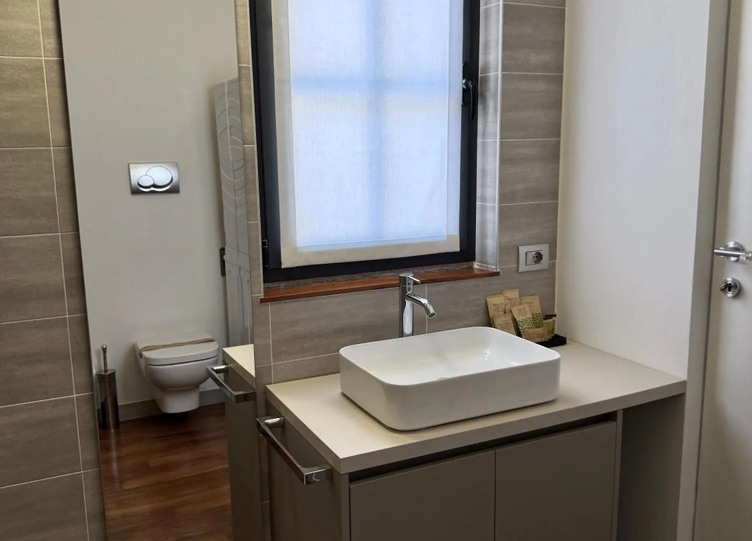 Luxury House In Milano Pietrasanta 120 Mq Apartamento 0*,